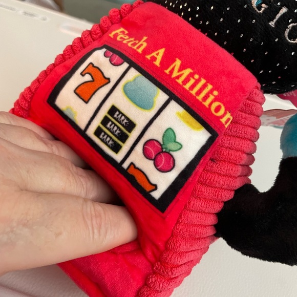 NWT bark box slot muttchine toy - Picture 6 of 9